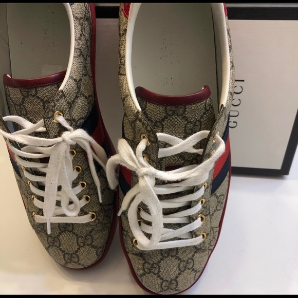 Gucci Ace Sneakers. 9.5 in Gucci. 8.5US - Picture 2 of 5